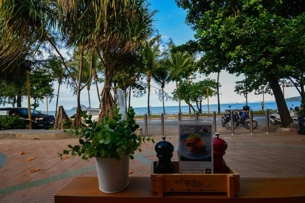 Irest Ao Nang Seafront Hostel Exterior foto