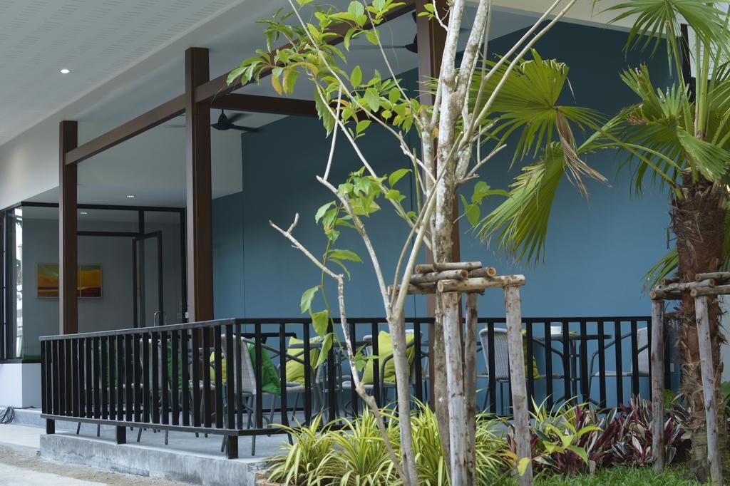Irest Ao Nang Seafront Hostel Exterior foto