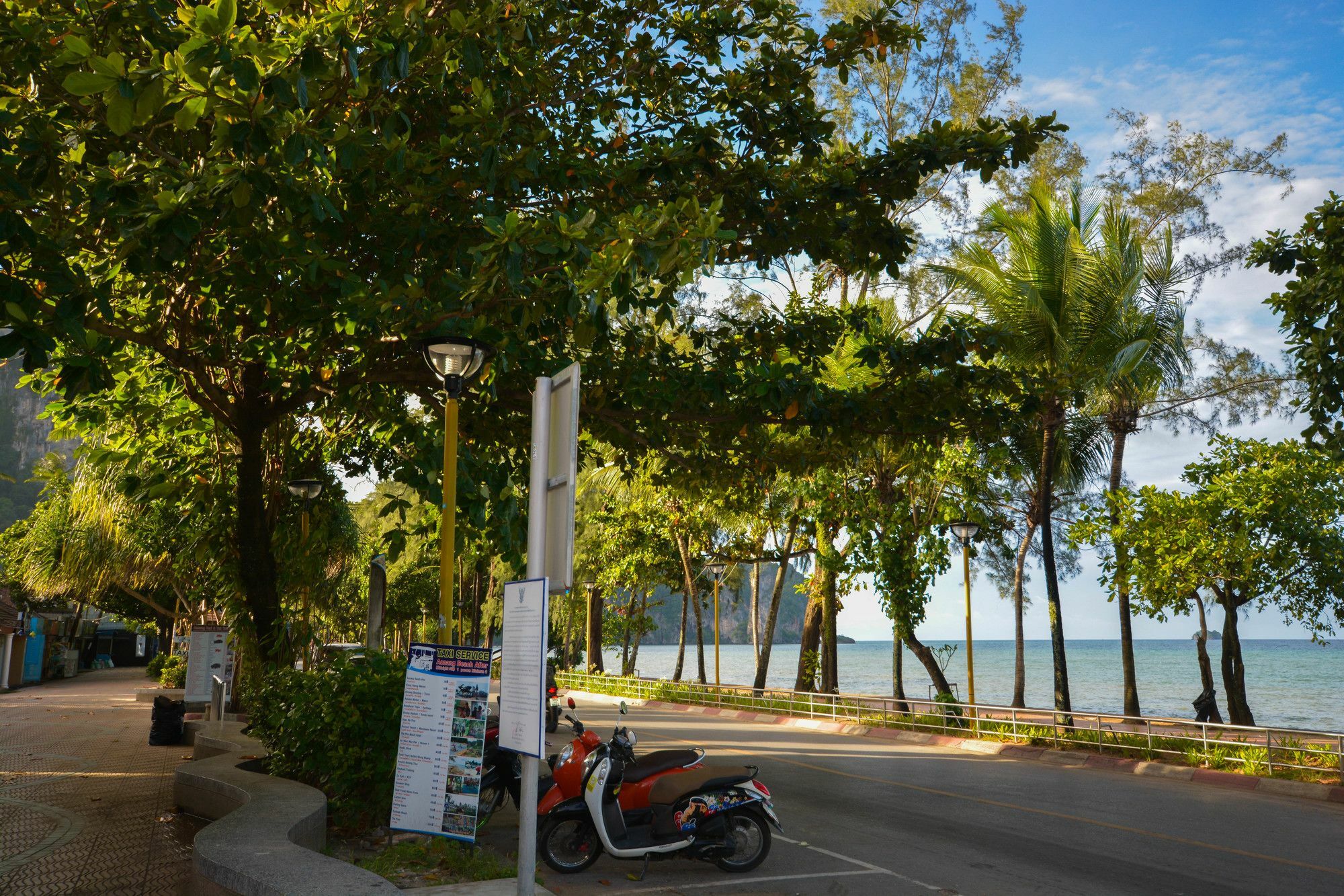 Irest Ao Nang Seafront Hostel Exterior foto